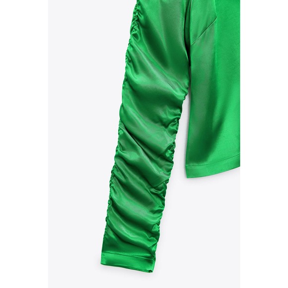 Zara FITTED BLOUSE WITH GATHERED DETAIL - Picture 7 of 7